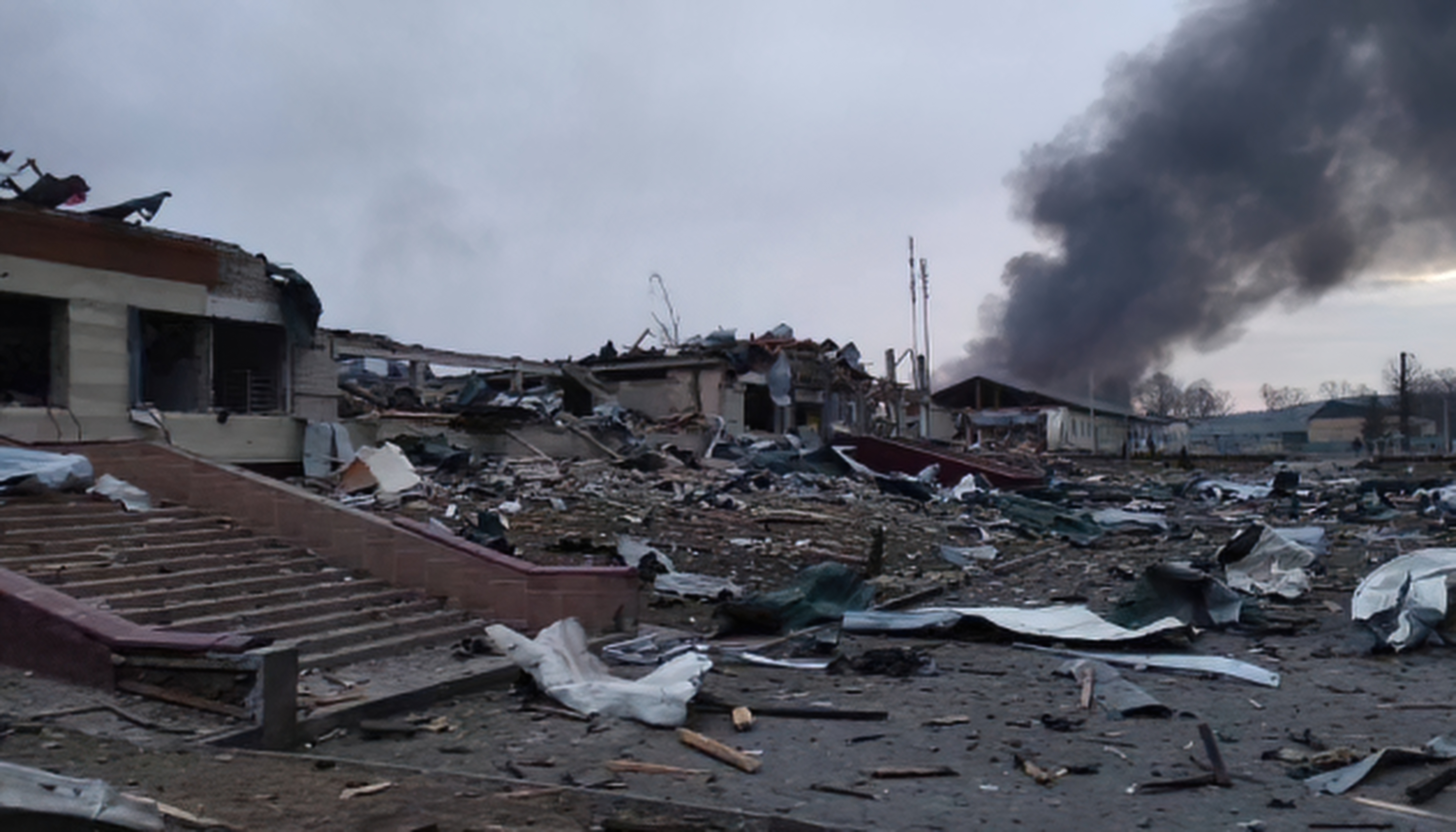 Удар по западу. Яворовский полигон Старичи. Яворовский полигон удар. Яврово Украина полигон. Яворовский военный полигон.