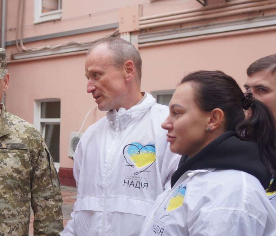 Волонтери БФ «Надія», Валерій Дубіль й Олексій Омельяненко доставили РЕБи, які рятують життя ЗСУ на Словʼянський напрямок