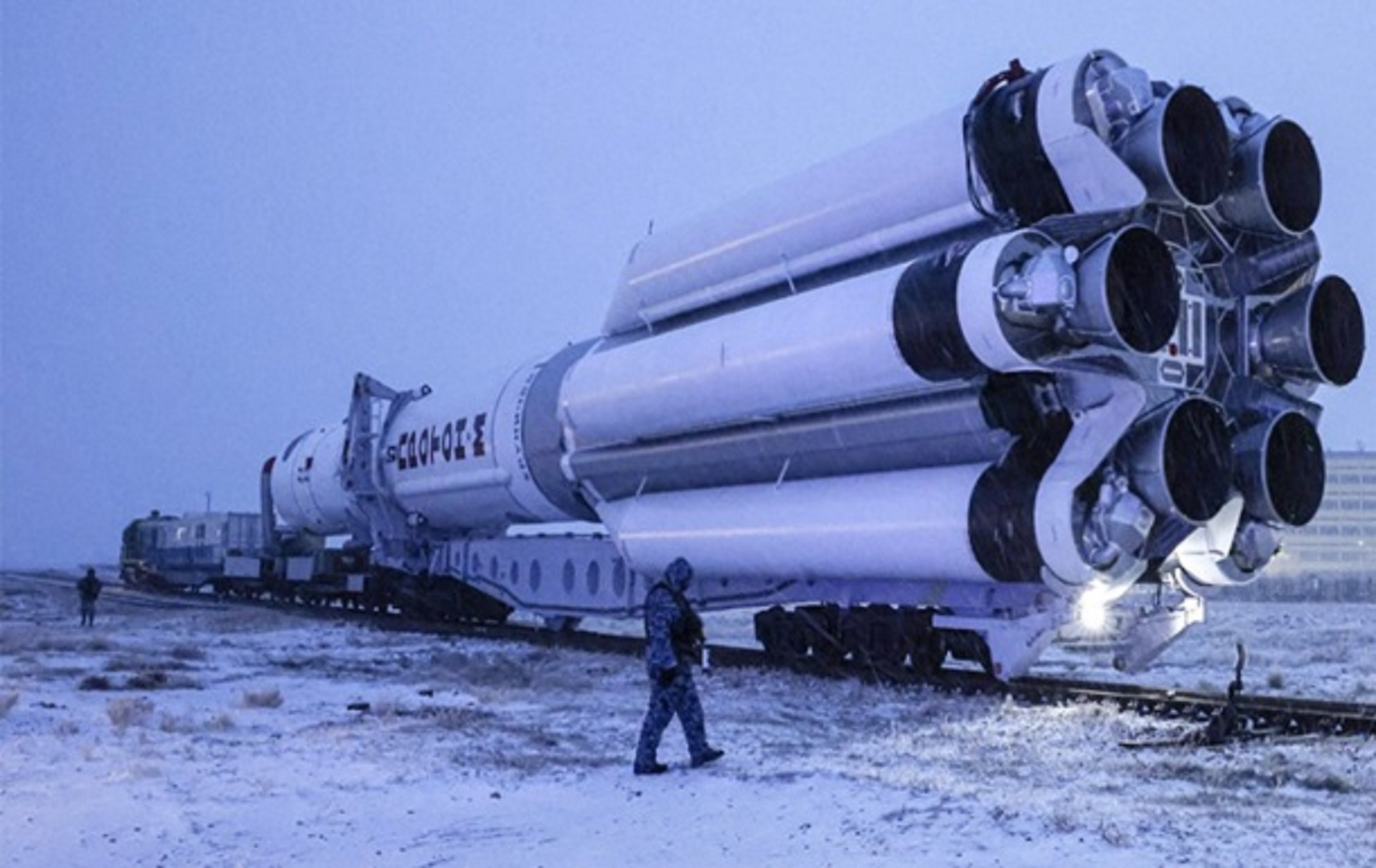 Союз 5 м. Роскосмос Байконур. Ракета стартует. Ракета Протон. Самый крупный космодром в России.